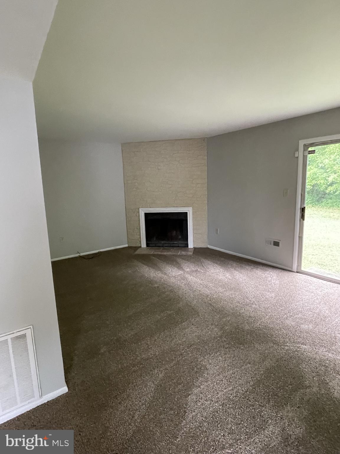 9 Wellington Dr