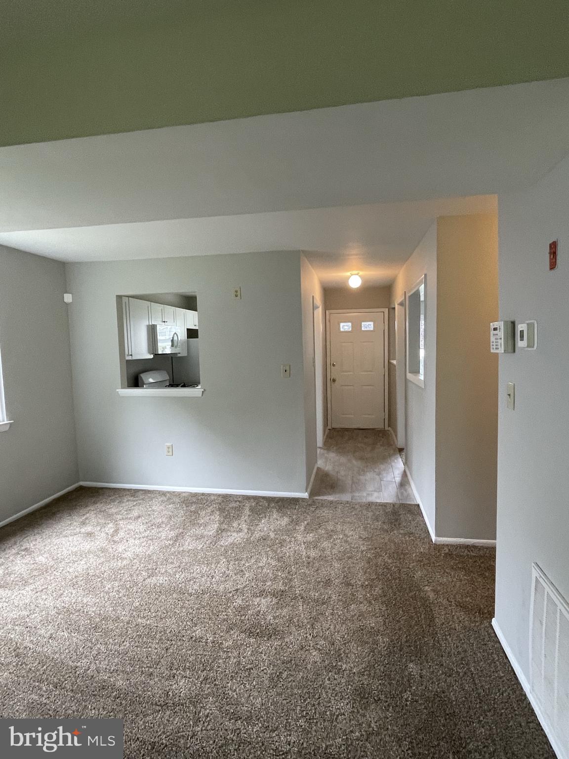 9 Wellington Dr