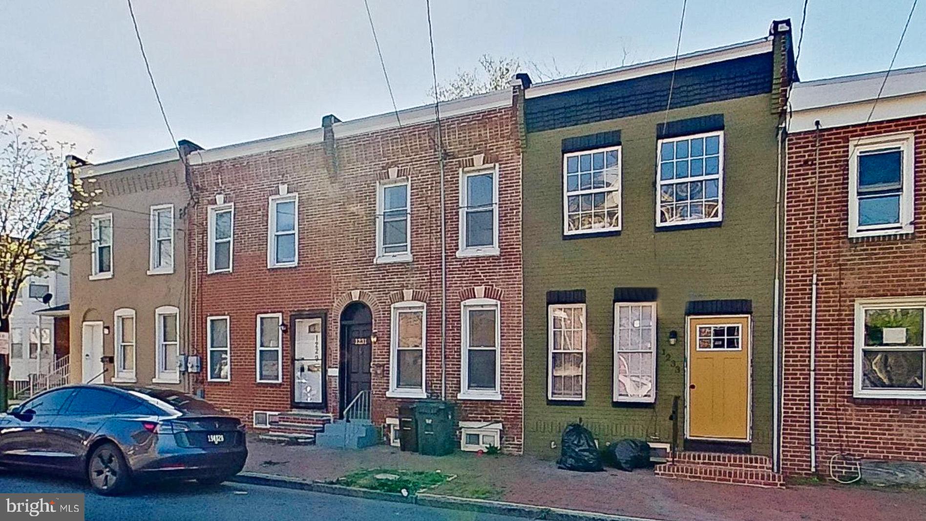 1231 N HEALD ST