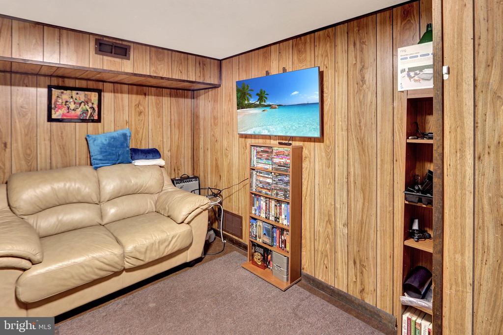 428 Homestead Rd