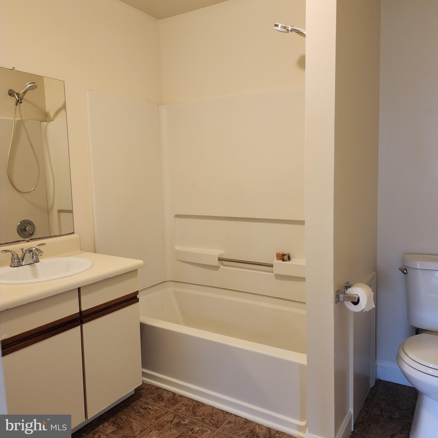140 Auckland Dr