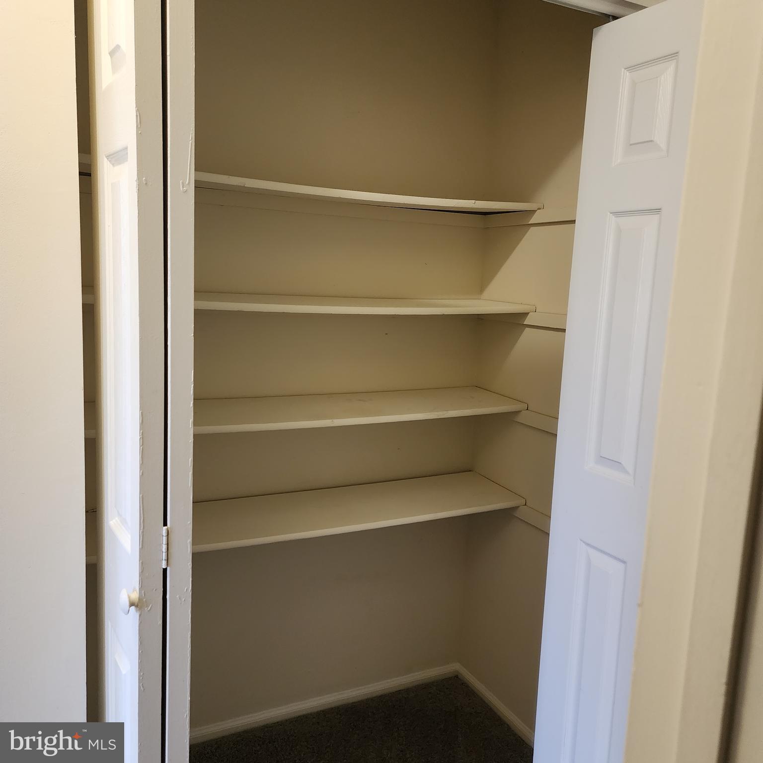 140 Auckland Dr