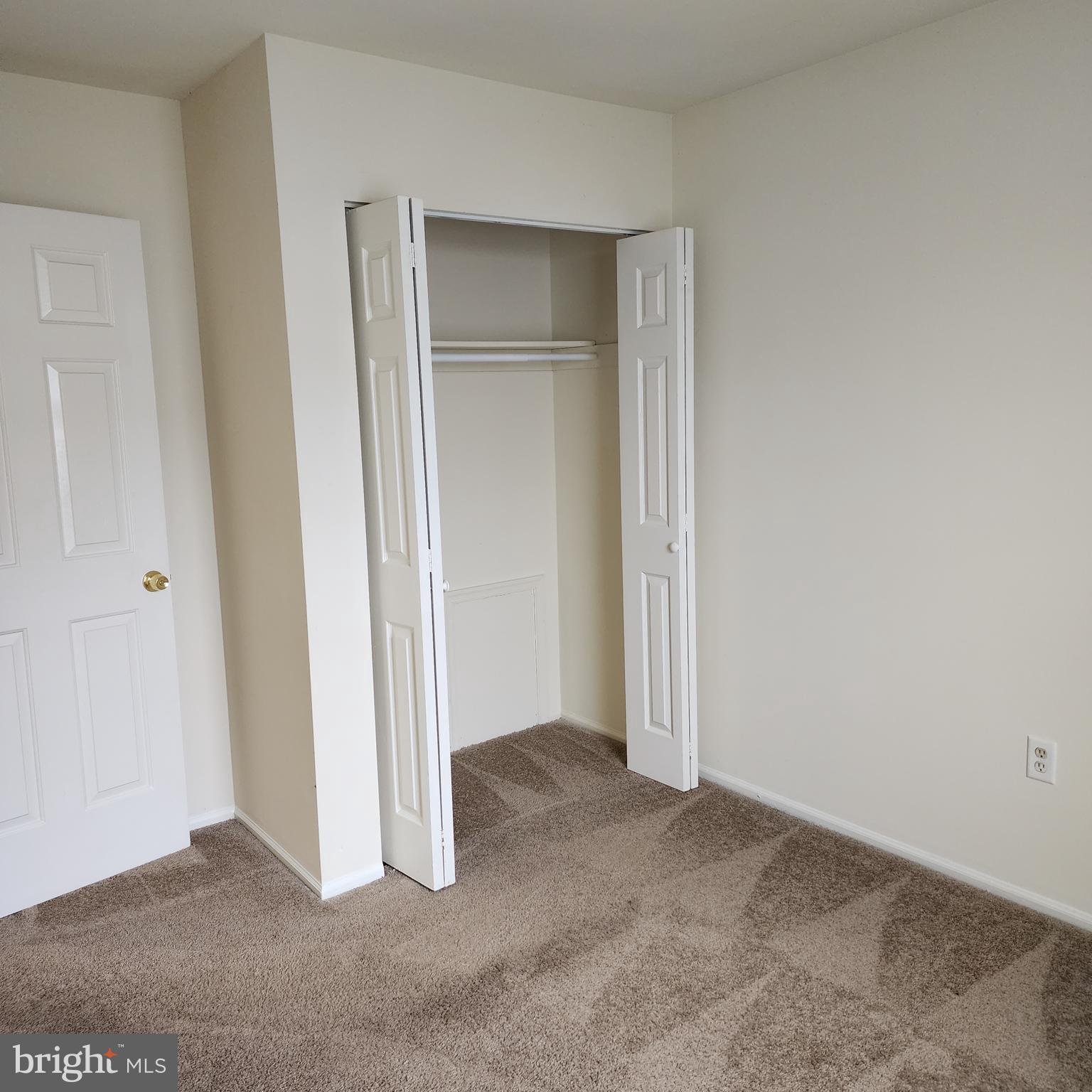 140 Auckland Dr