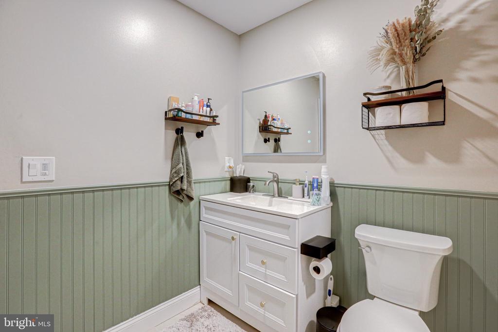 10 Dovetree Dr