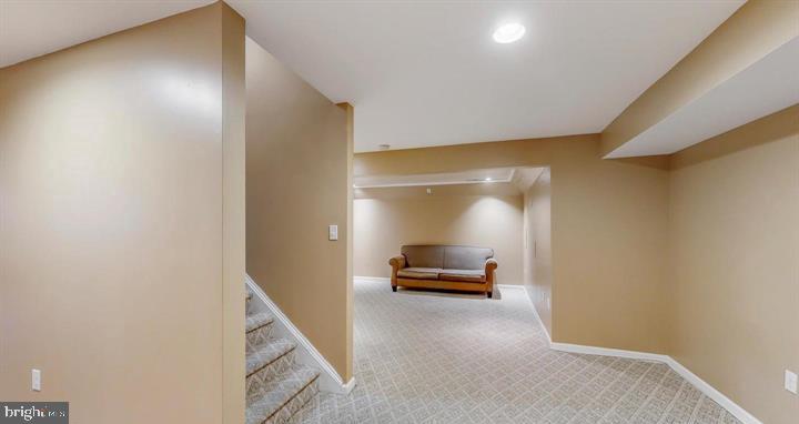 306 BLUE HERON CT