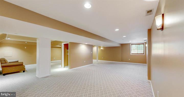 306 BLUE HERON CT