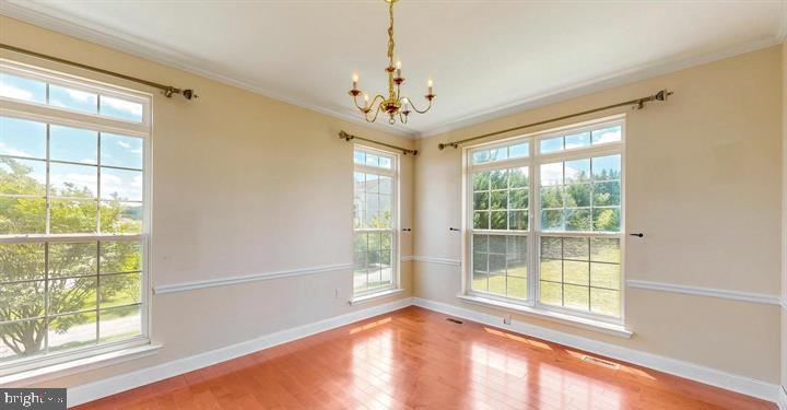306 BLUE HERON CT