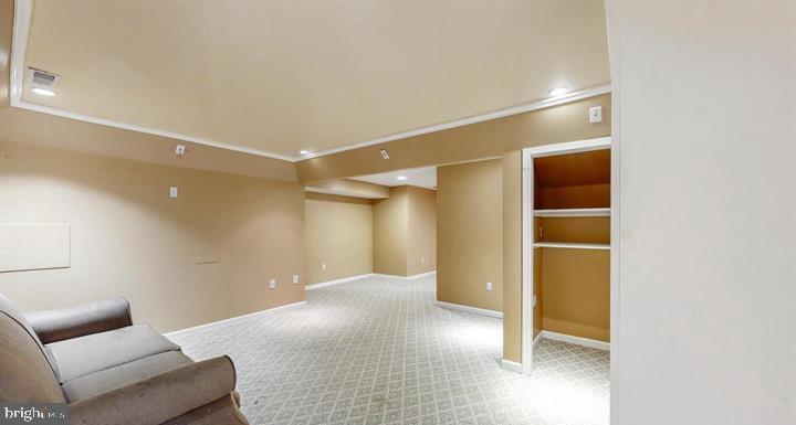306 BLUE HERON CT