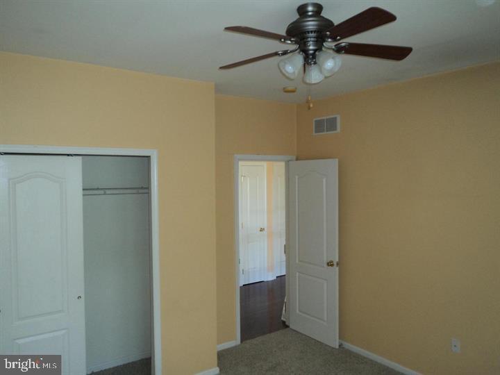 306 BLUE HERON CT