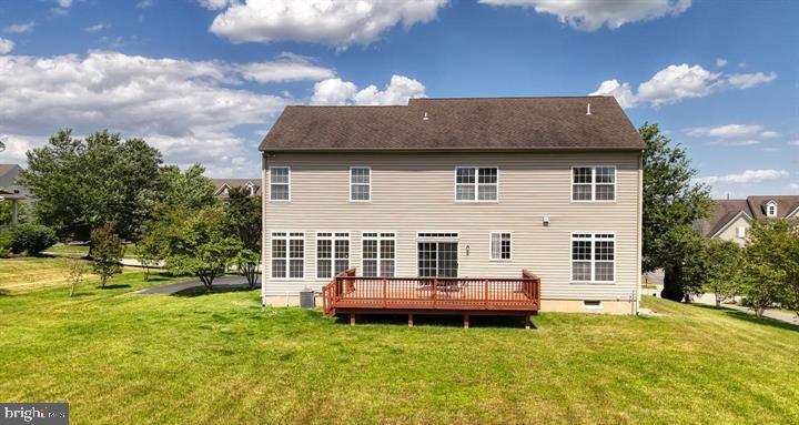 306 BLUE HERON CT