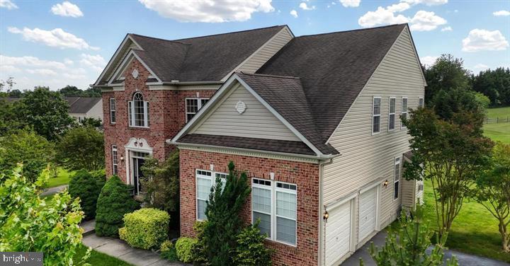 306 BLUE HERON CT