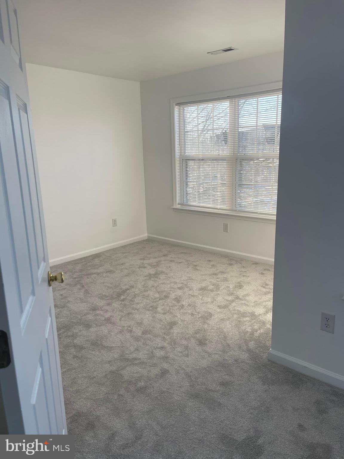 62 SPRINGFIELD CIR