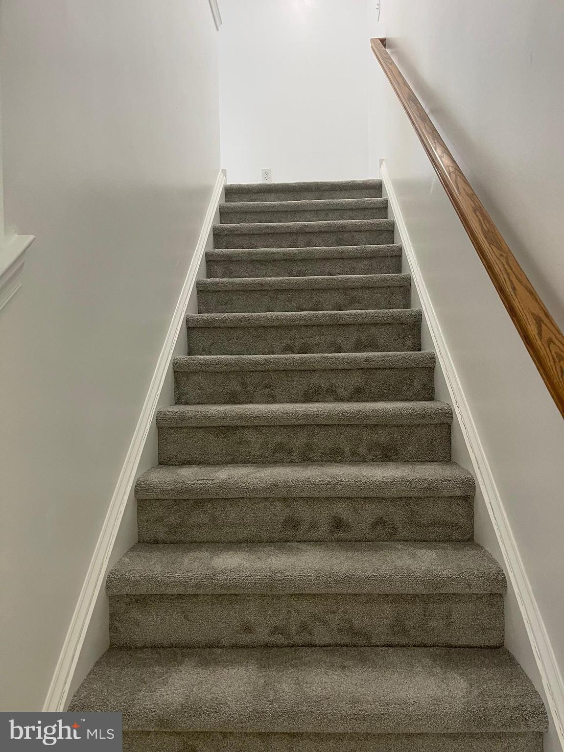 62 SPRINGFIELD CIR