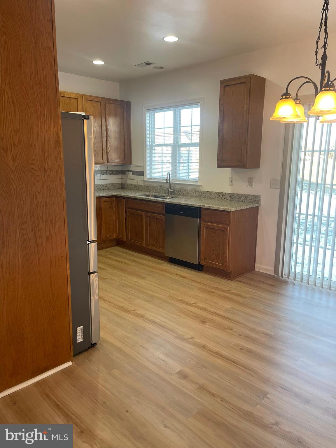62 SPRINGFIELD CIR