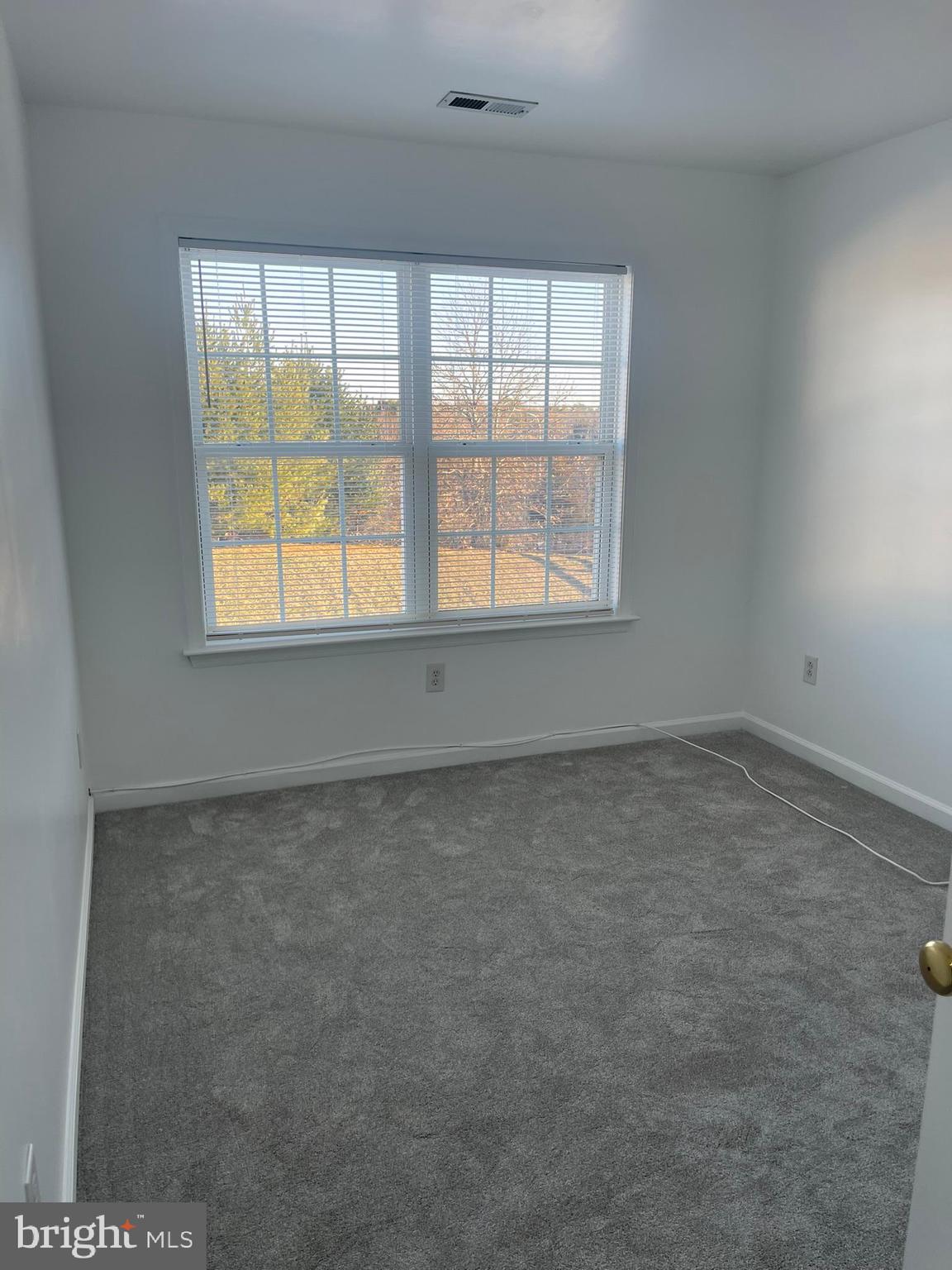 62 SPRINGFIELD CIR