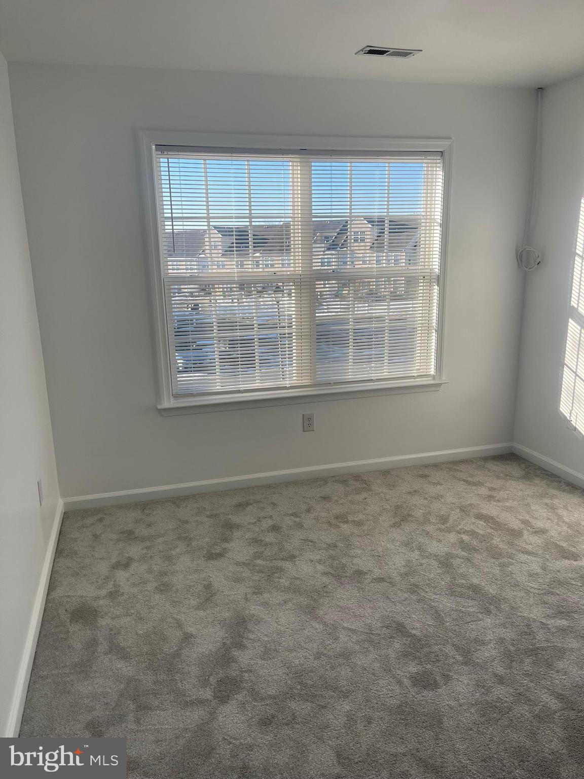 62 SPRINGFIELD CIR