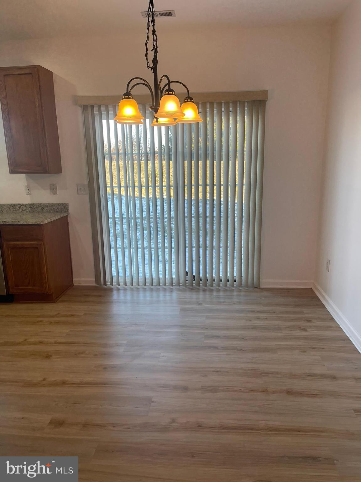 62 SPRINGFIELD CIR