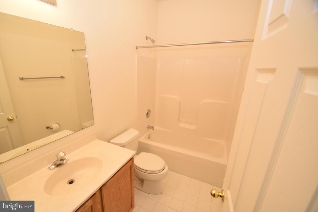 111 Miners Ln