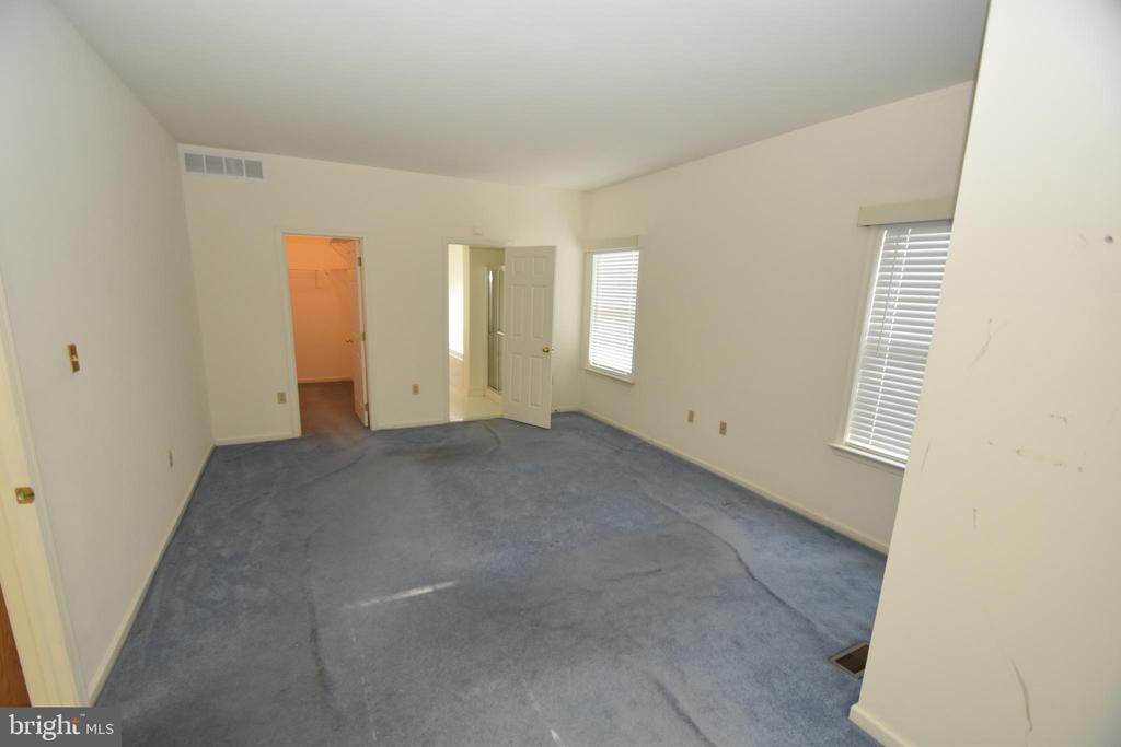 111 Miners Ln