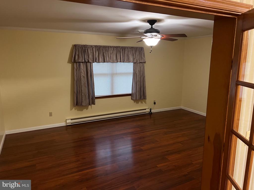 55 Lawson Ave