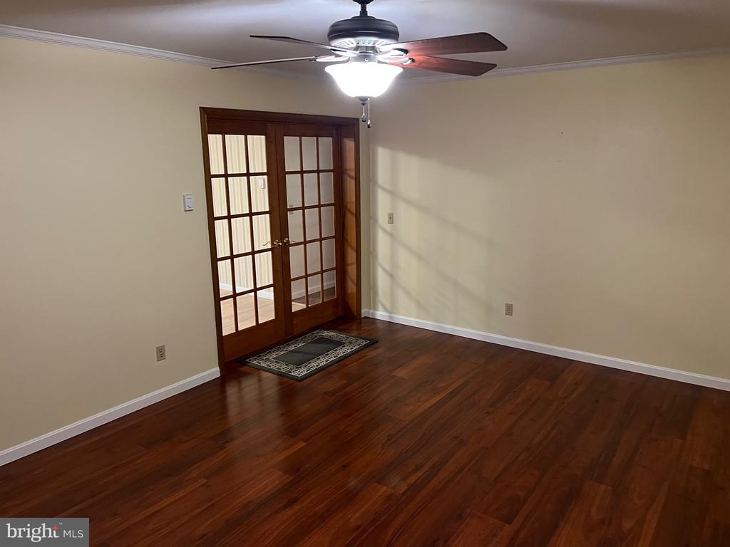 55 Lawson Ave