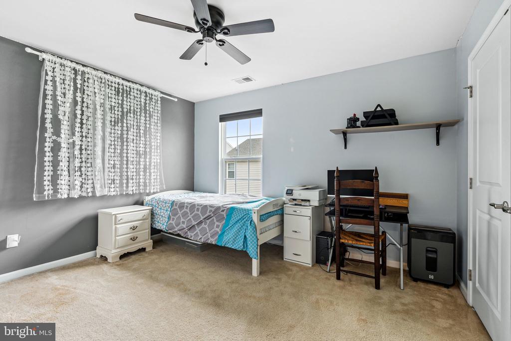 358 Tiger Lily Dr