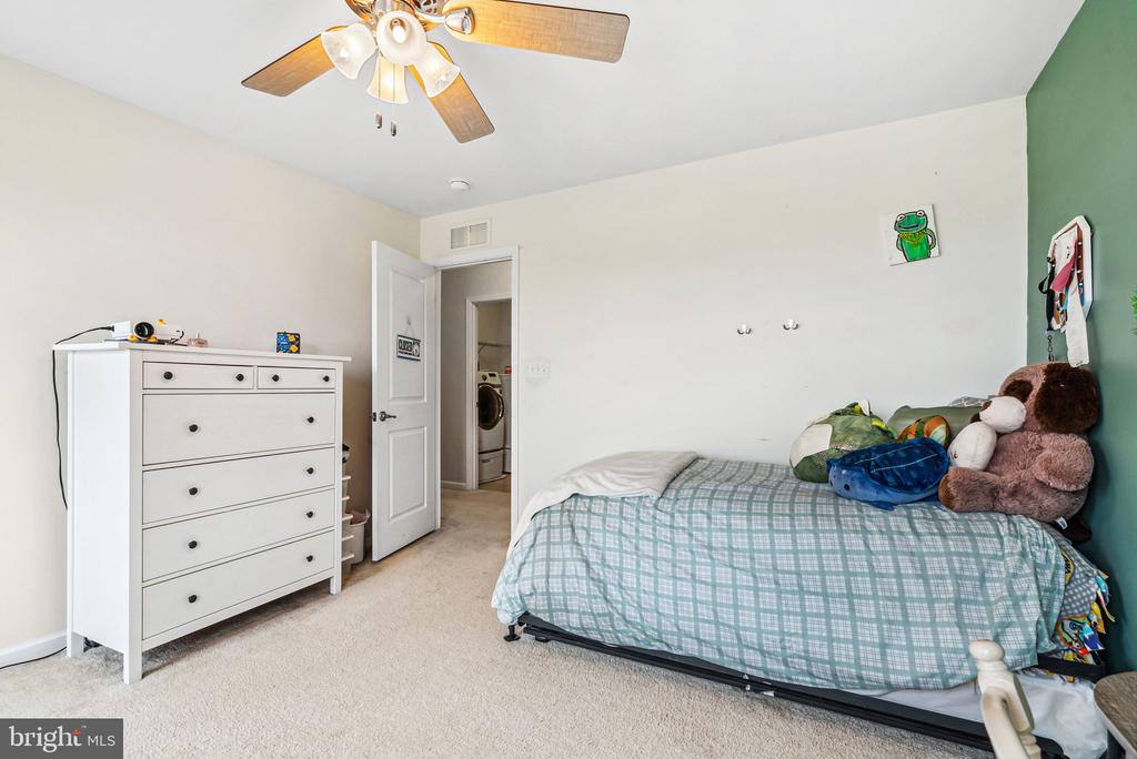 358 Tiger Lily Dr