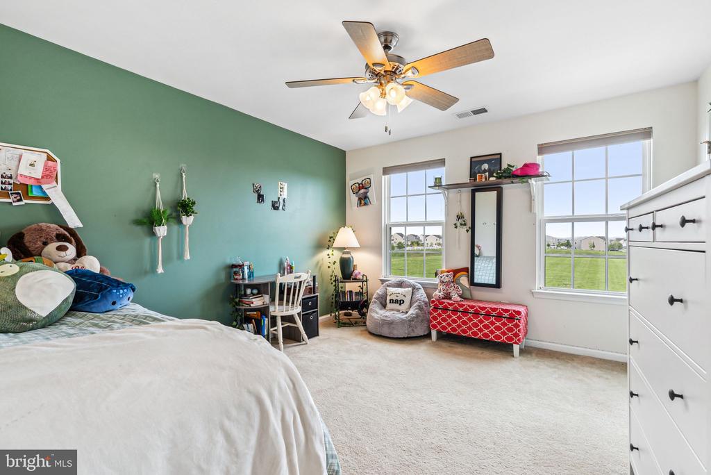358 Tiger Lily Dr