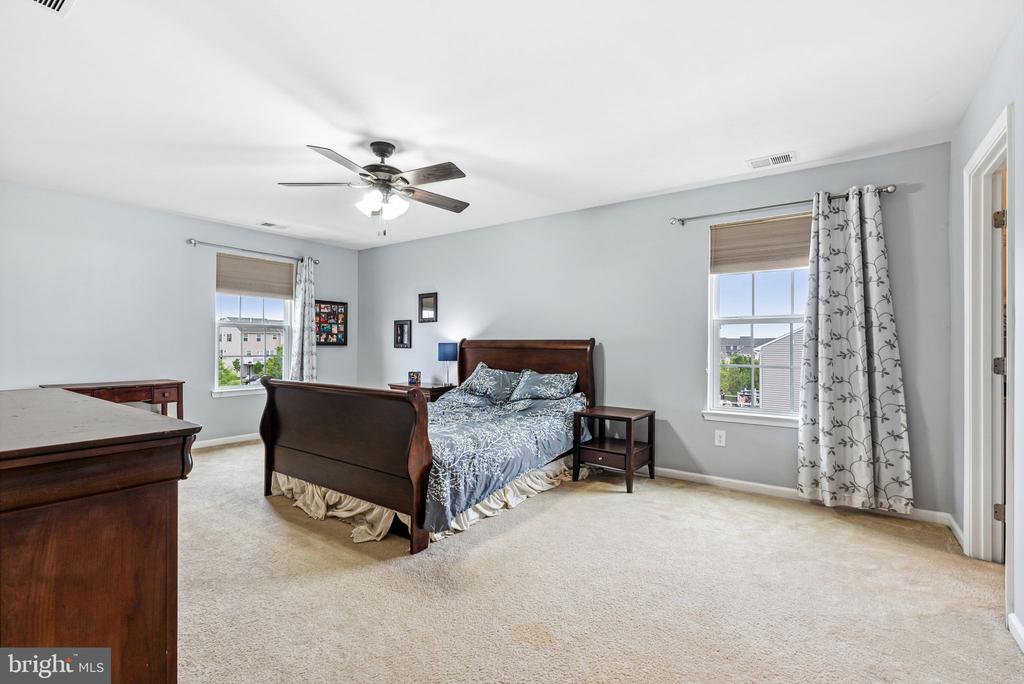 358 Tiger Lily Dr