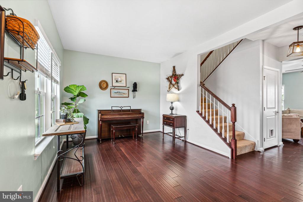 358 Tiger Lily Dr
