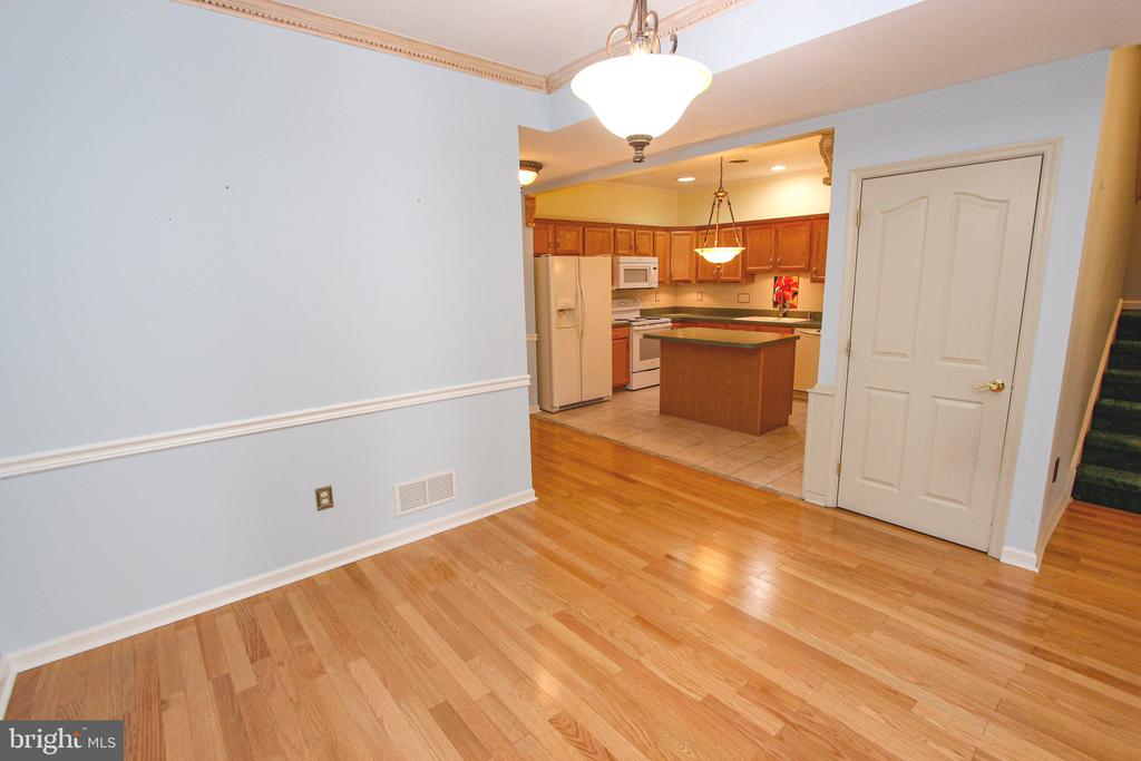 515 Abrams Ct