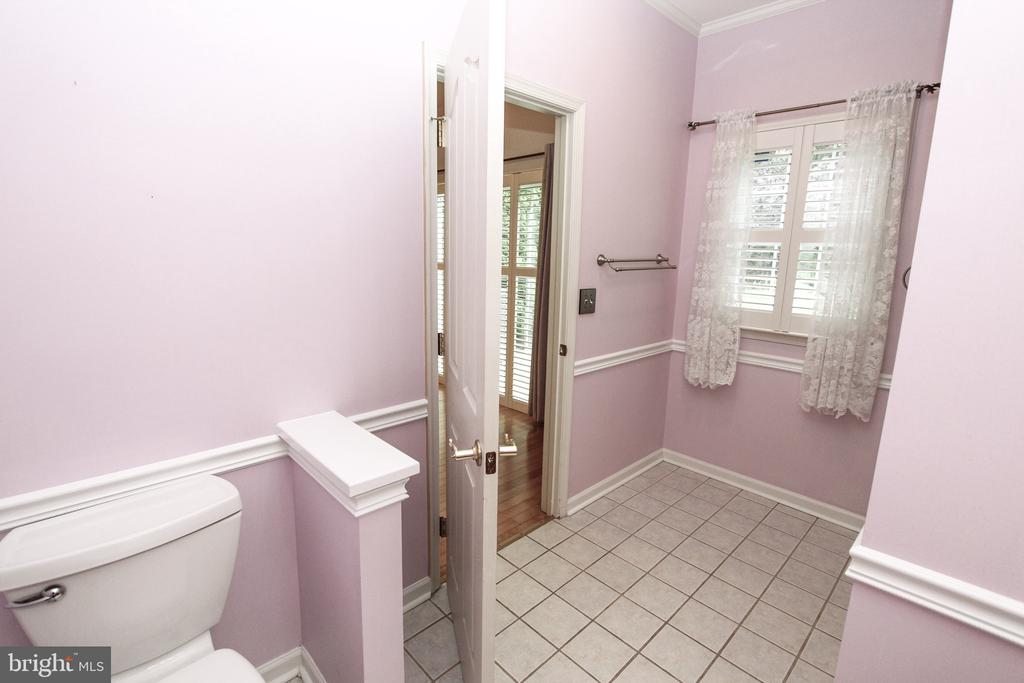 515 Abrams Ct