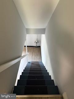 153 MADISON DR