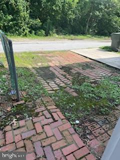 153 MADISON DR