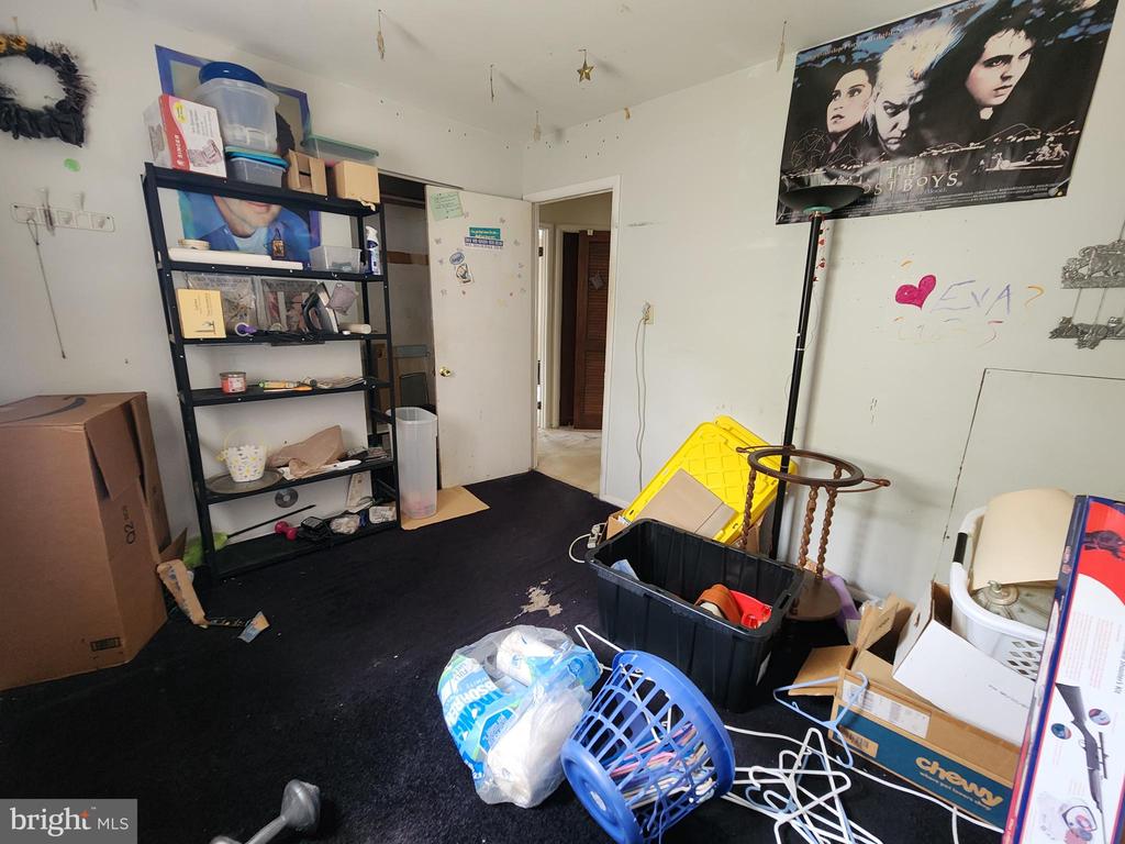 12 Stevens Ave