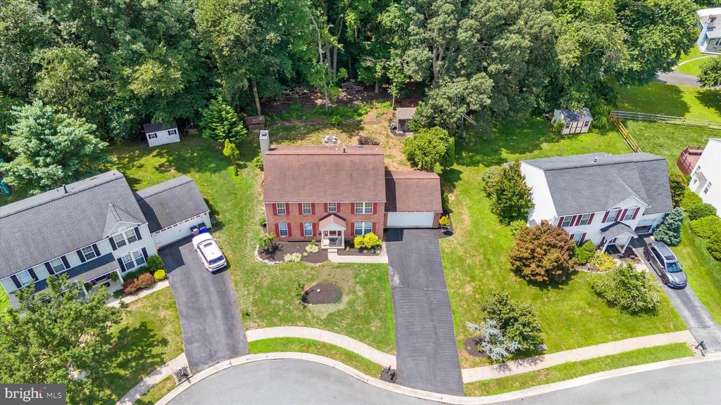 10 Castlegate Ct
