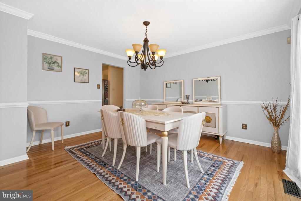 10 Castlegate Ct