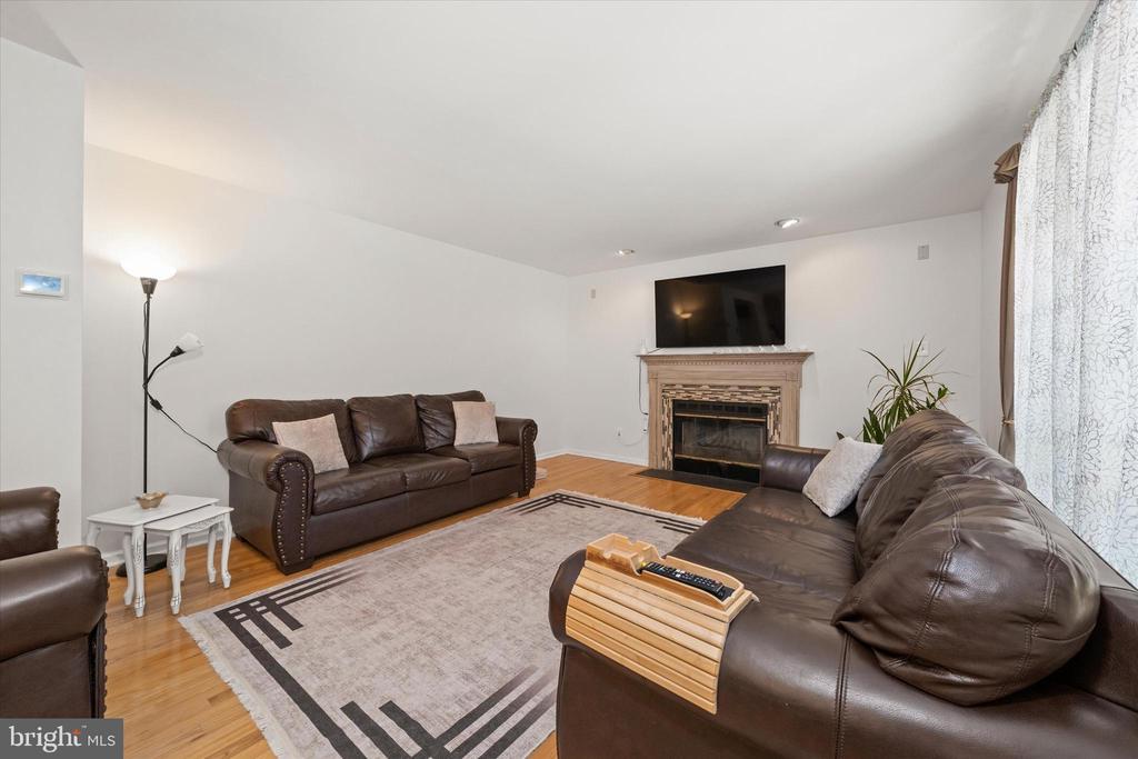 10 Castlegate Ct