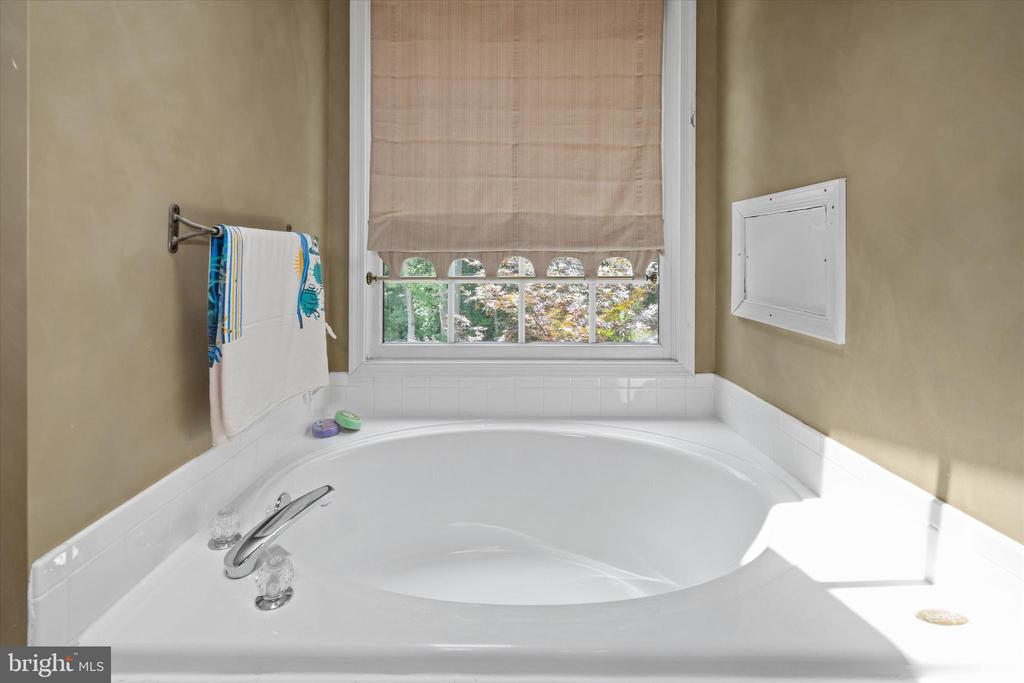 10 Castlegate Ct
