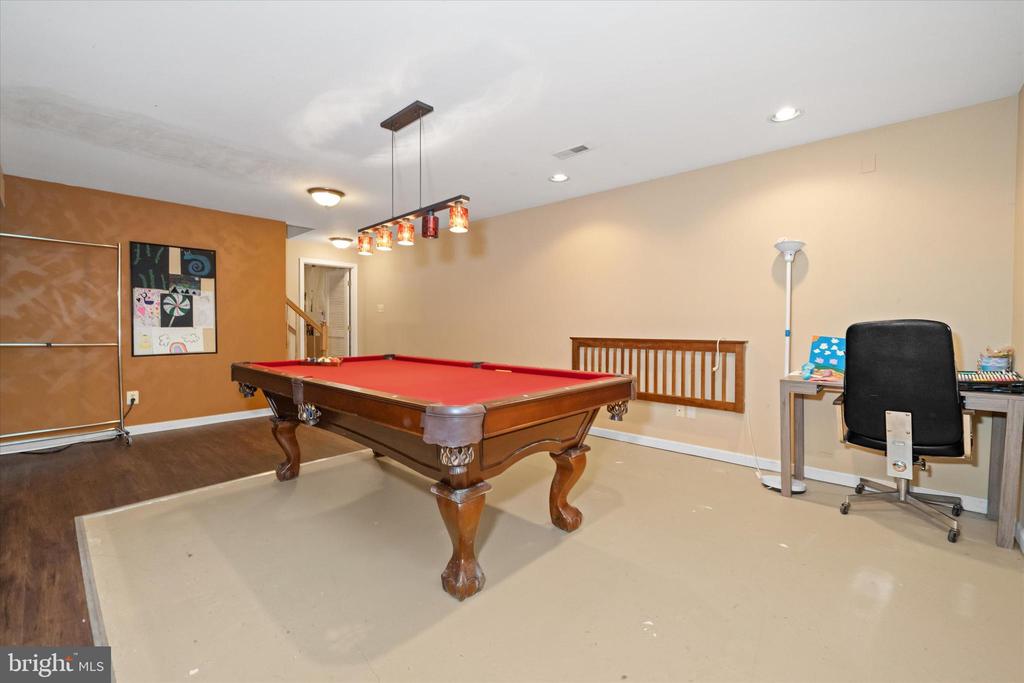 10 Castlegate Ct