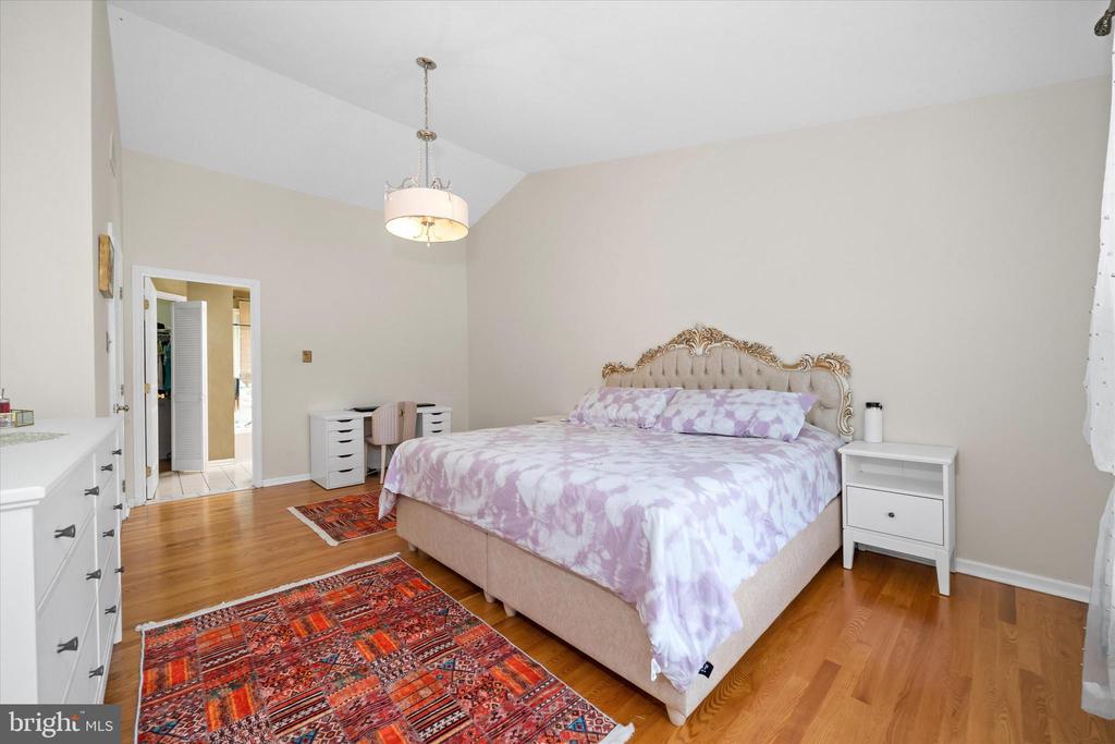 10 Castlegate Ct