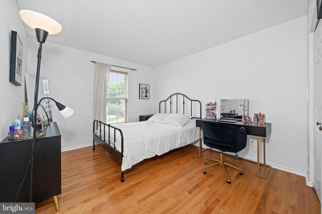 10 Castlegate Ct