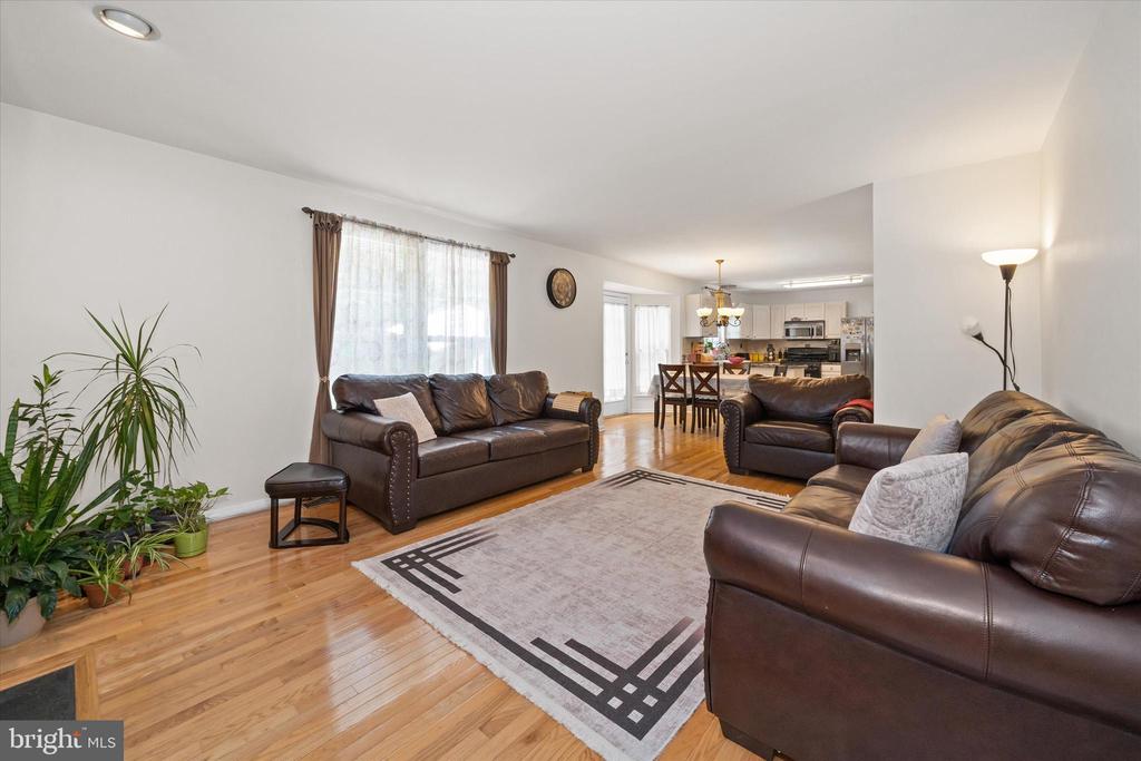 10 Castlegate Ct