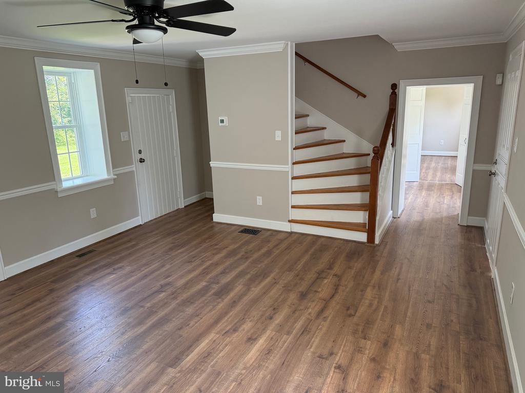 467 Hyetts Corner Rd