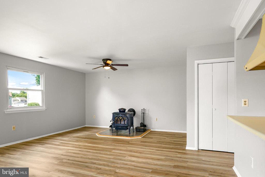129 Providence Dr