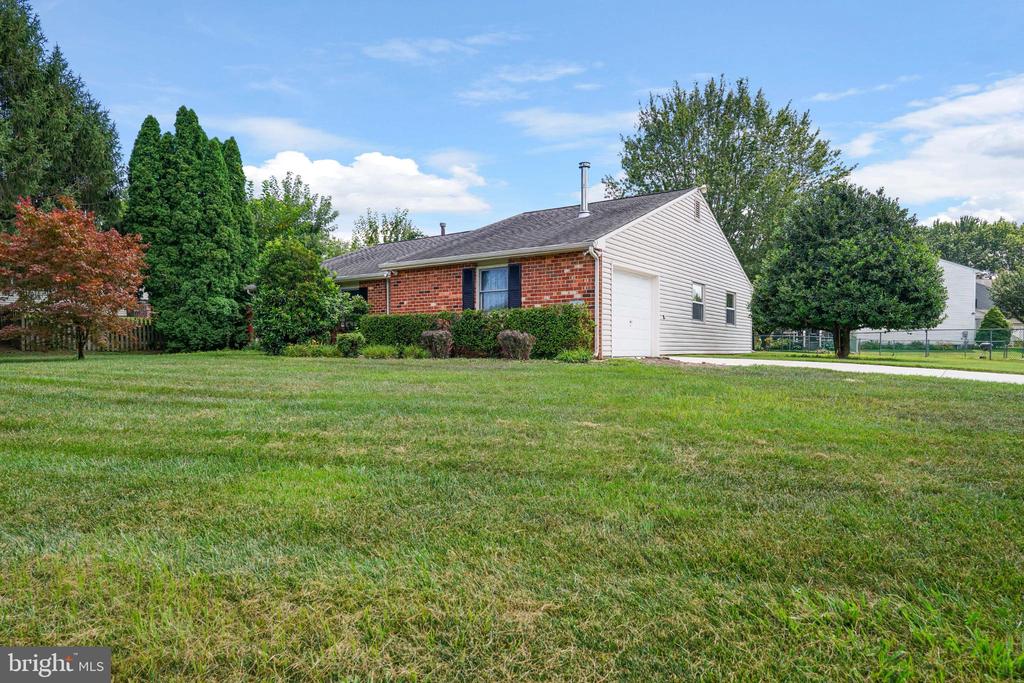 129 Providence Dr