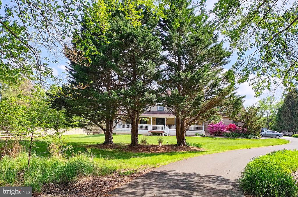 123 LUMS POND ROAD
