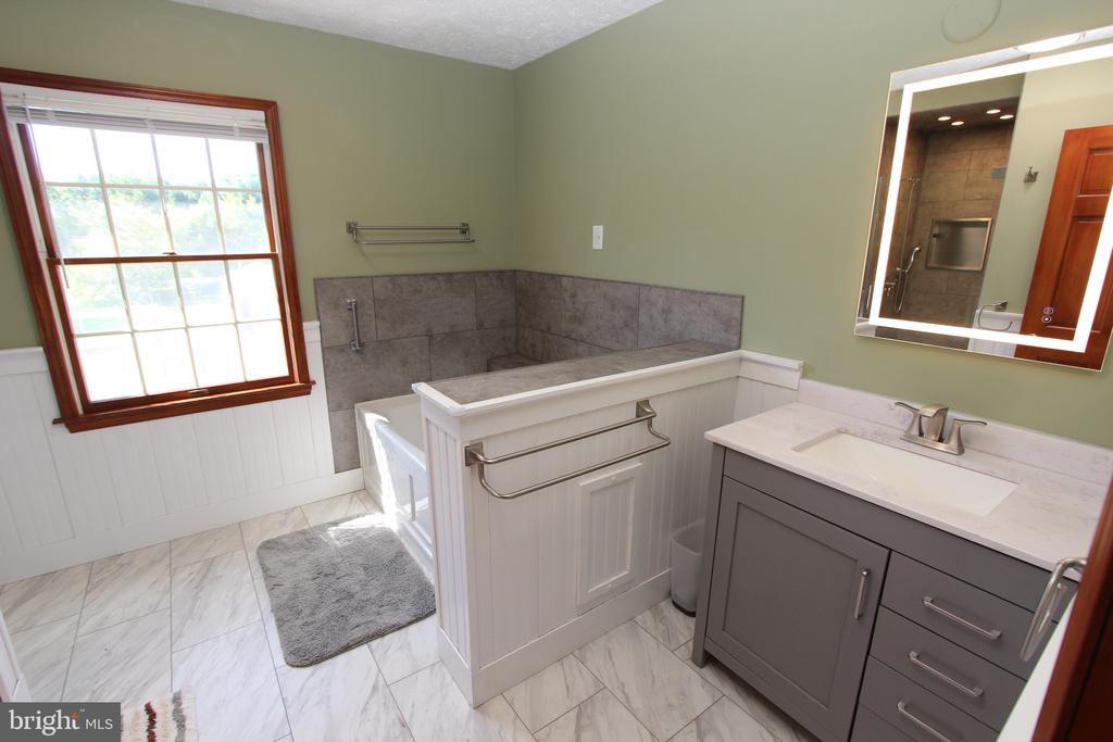 123 LUMS POND ROAD