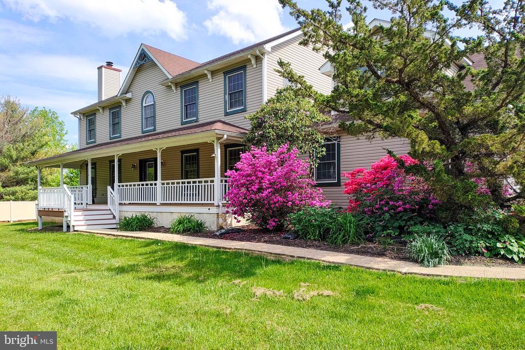 123 LUMS POND ROAD