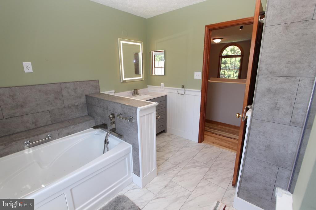 123 LUMS POND ROAD